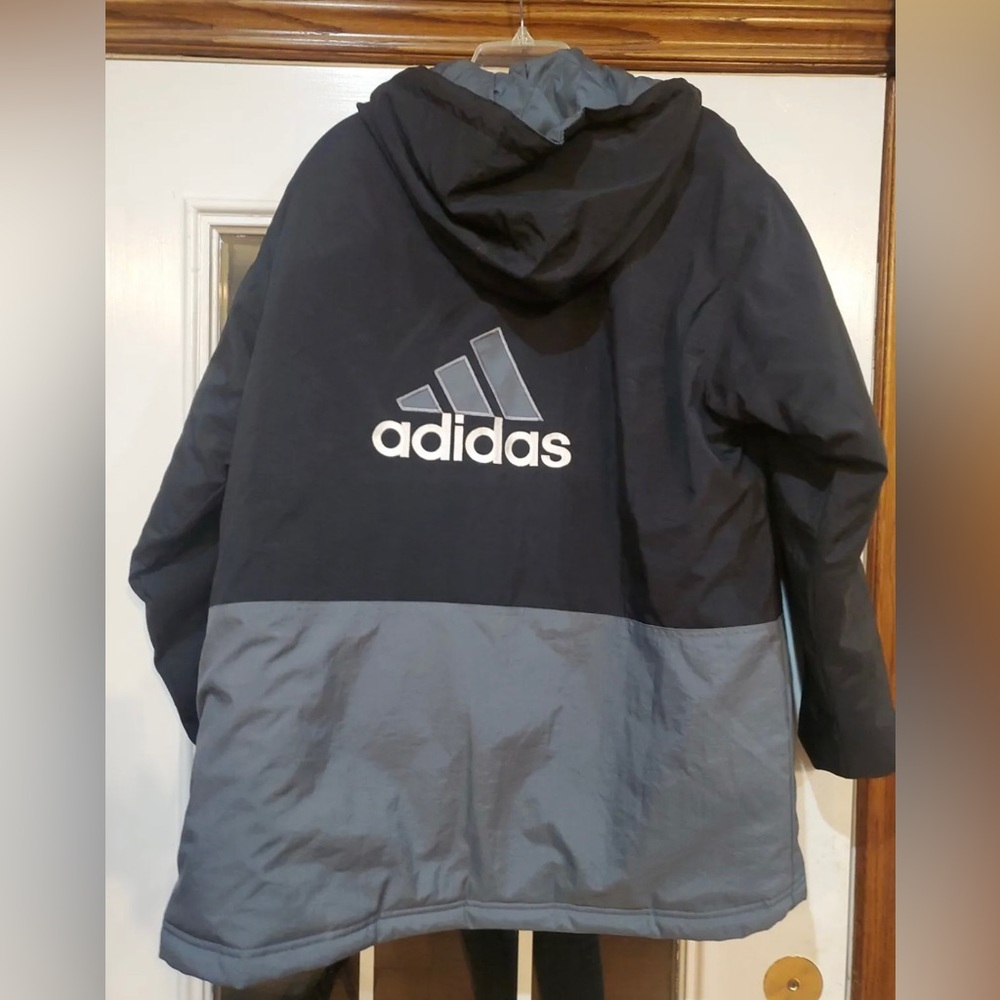 Vintage Adidas Heavyweight Quilted Hooded Jacket with Big Logo on Back Men’s L